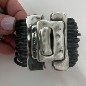 Uno de 50 Leather Cuff